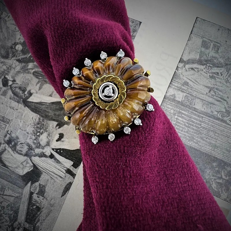 14ct Tigers Eye and Diamond Dress Ring