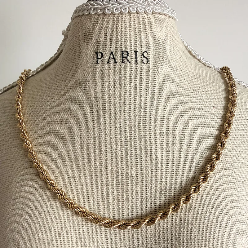 Solid 9ct Yellow Gold Rope Chain — image 9