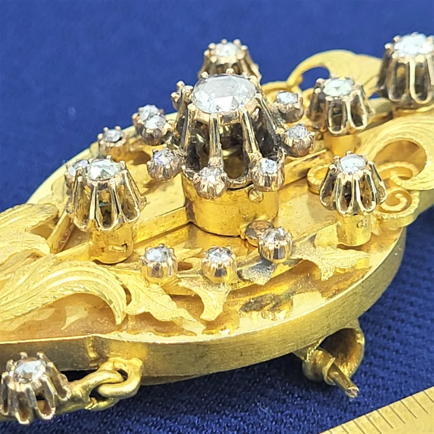 Exquisite Antique Gold &amp; Diamond Pendant/Brooch — image 3