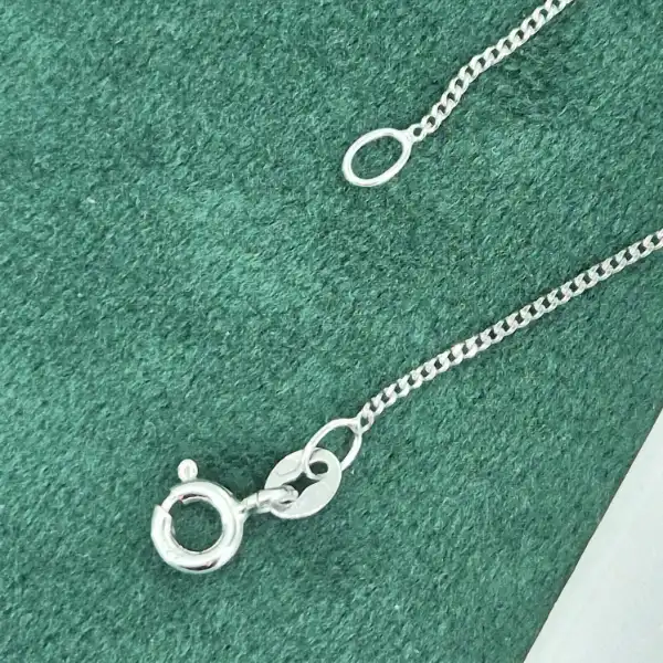 18ct Gold and Diamond Art Pendant — image 8