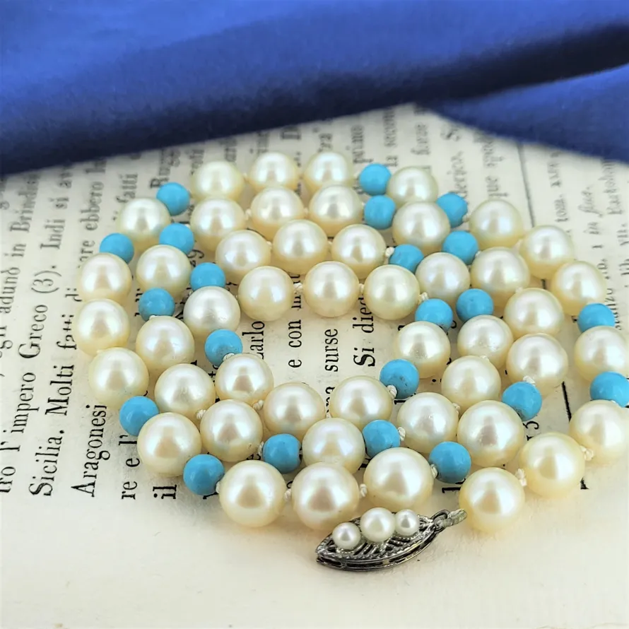 A Beautiful Vintage White Pearl and Turquoise Necklace  — image 3
