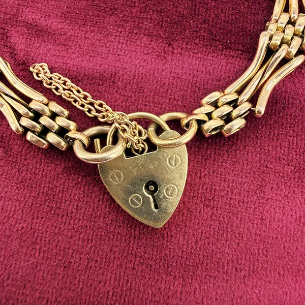 London 1972! Vintage 9ct Yellow Gold Gate Bracelet — image 6