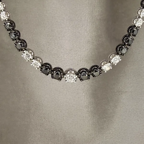 18ct Gold Black and White Diamond Tennis Necklace 8.12cts — image 3