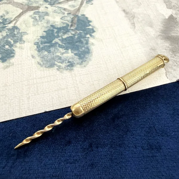 Birmingham 1960! 9ct Gold Retractable Cigar Piercer Pendant — image 2