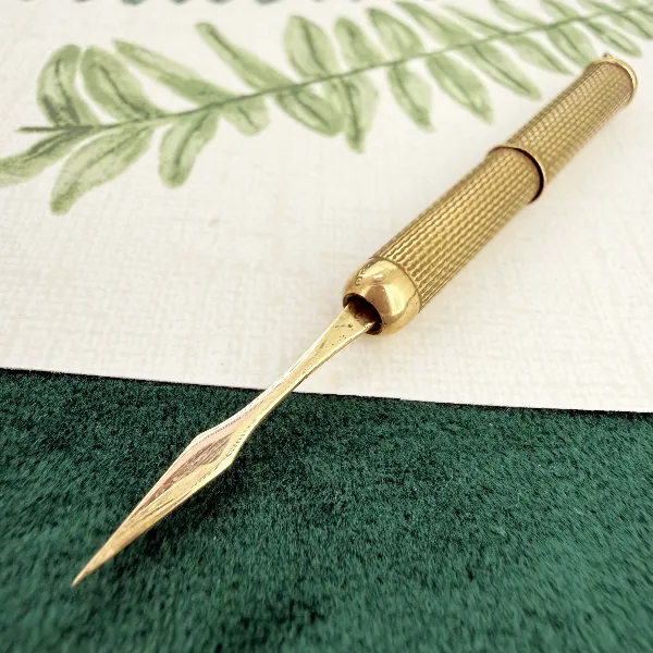Birmingham 1969! Vintage 9ct Gold Retractable Toothpick Pendant — image 4