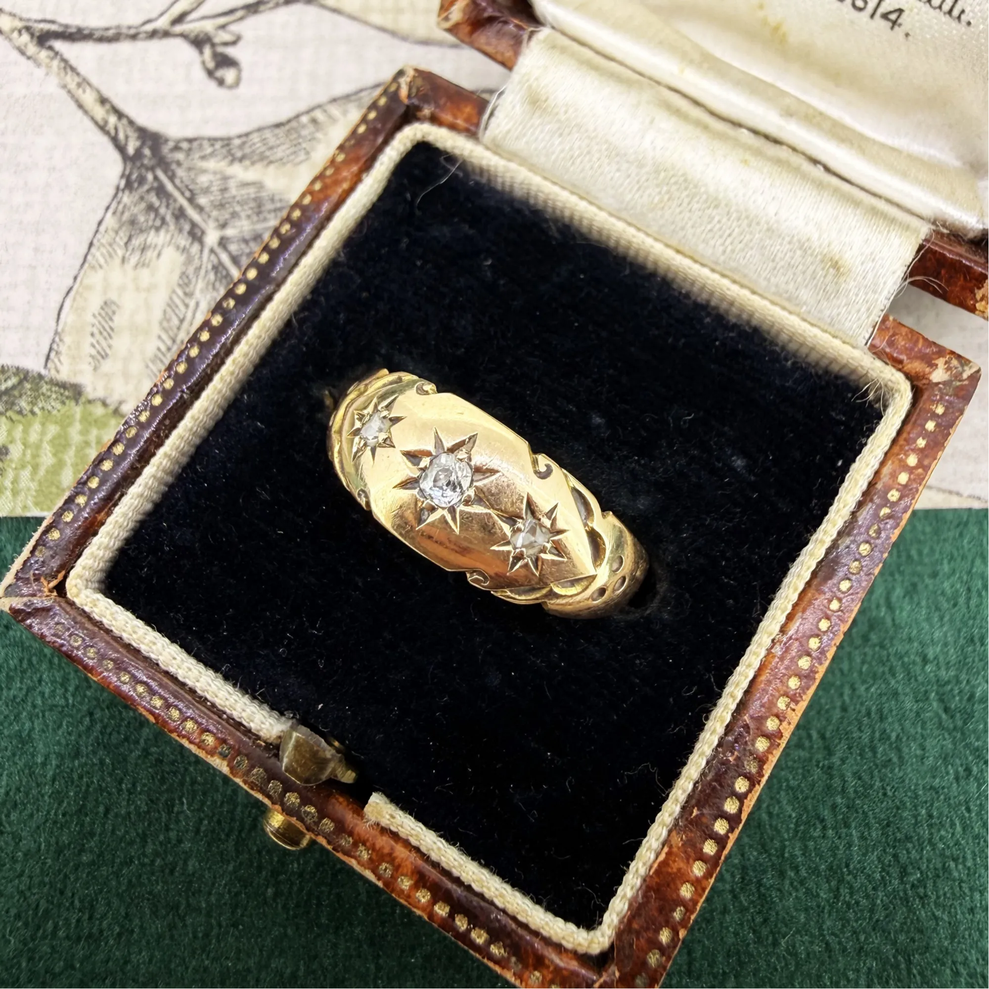 Victorian 15ct Yellow Gold Diamond Gypsy Ring, Birmingham 1892 — image 3
