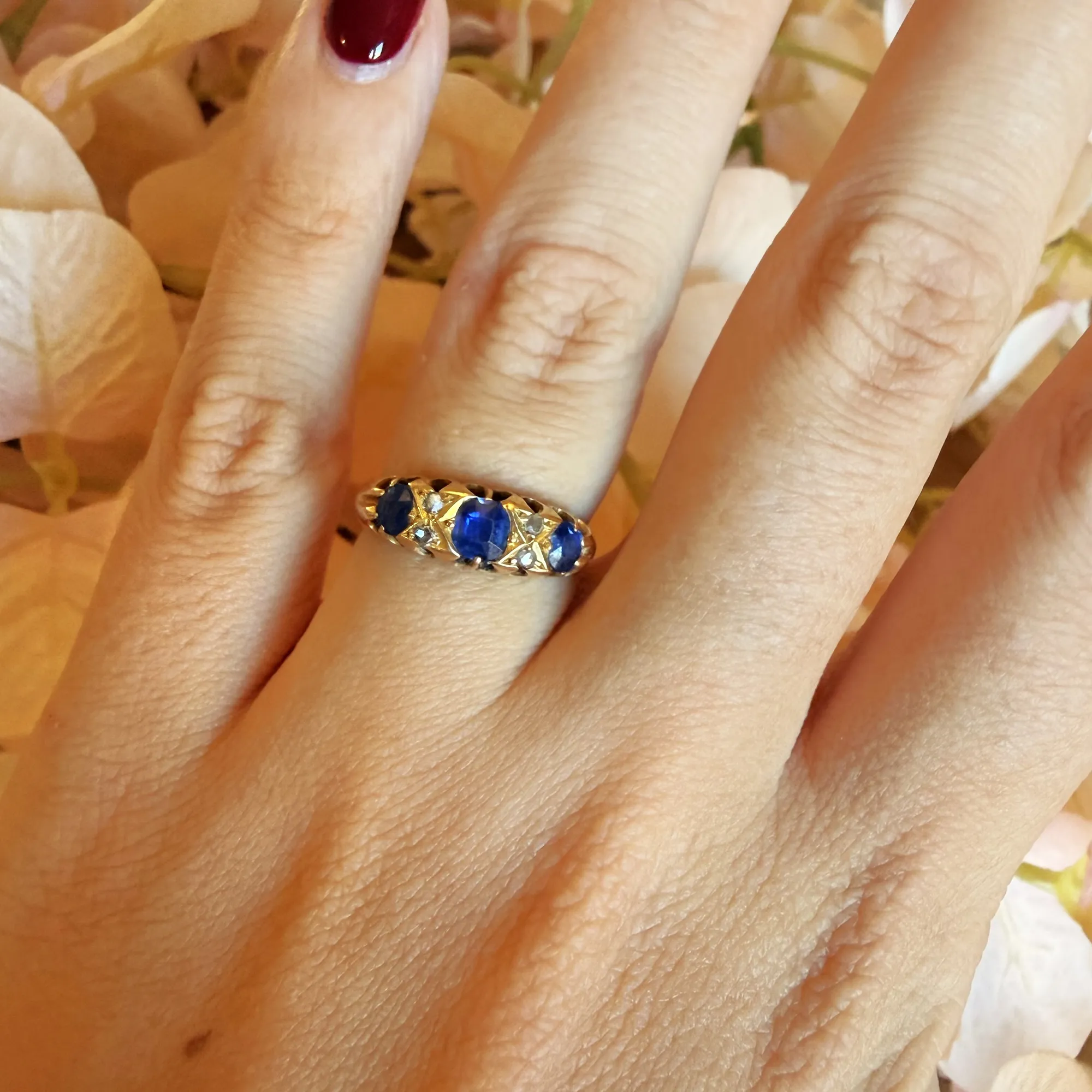 Antique 18ct Yellow Gold Sapphire and Diamond Ring, Chester 1908 — image 11