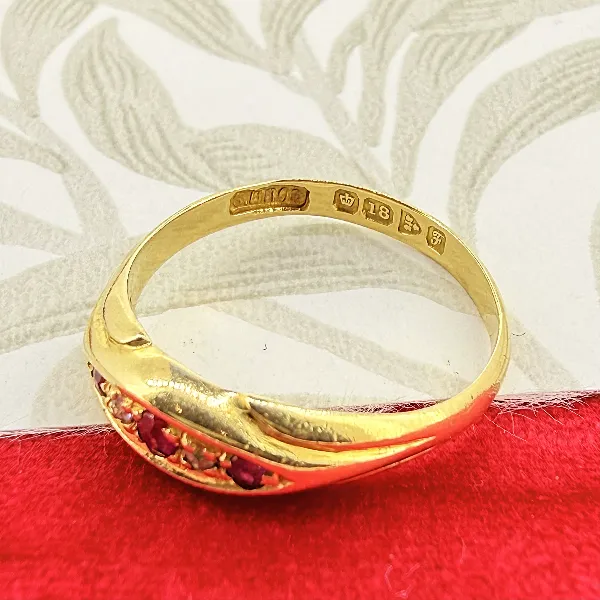 Chester 1906! Edwardian 18ct Gold Ruby & Diamond Boat Ring — image 8