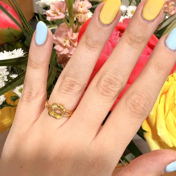 London 1973! 18ct Yellow Gold Love Knot Ring  — image 9