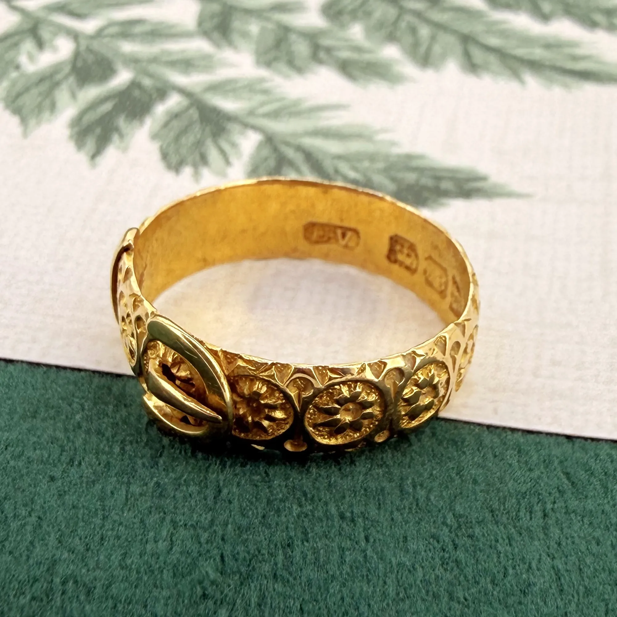 Antique 18ct Yellow Gold Floral Buckle Ring, Chester 1908 — image 6