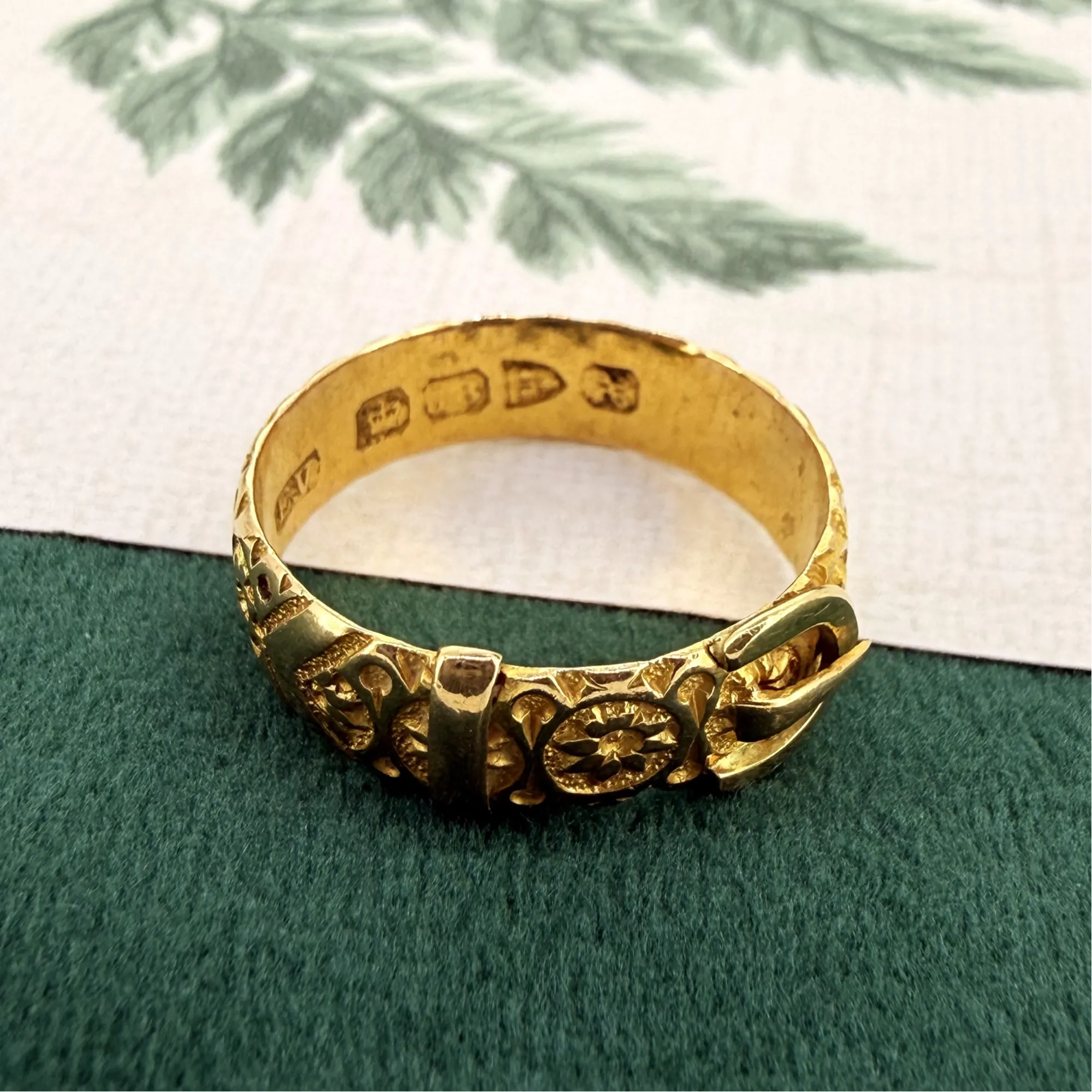 Antique 18ct Yellow Gold Floral Buckle Ring, Chester 1908 — image 7