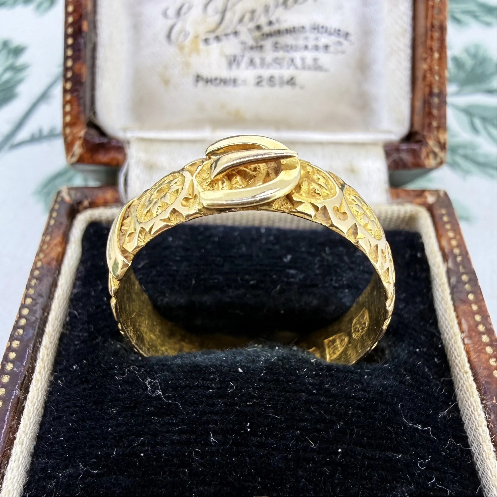 Antique 18ct Yellow Gold Floral Buckle Ring, Chester 1908 — image 10