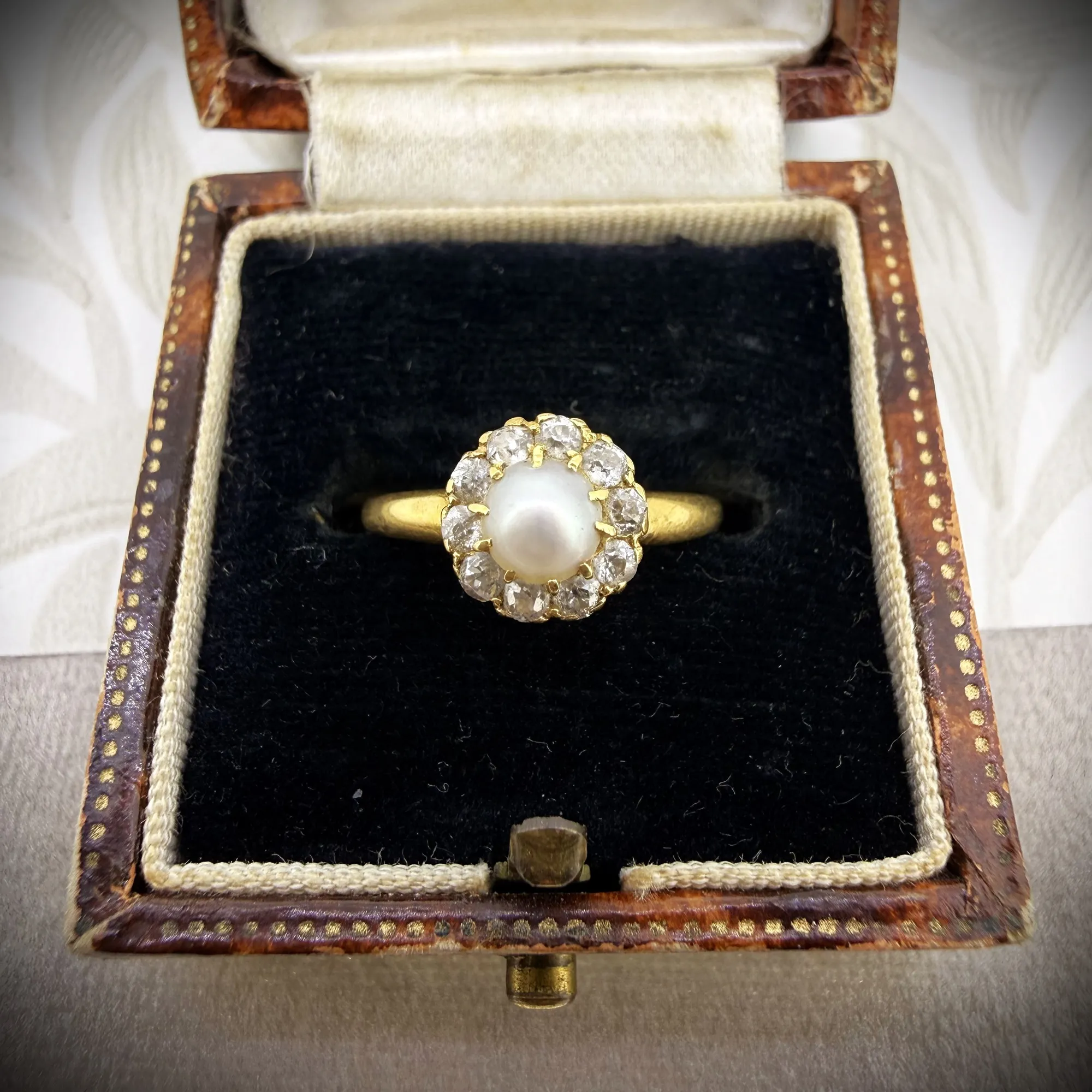 Antique 18ct Gold Pearl and Diamond Cluster Ring