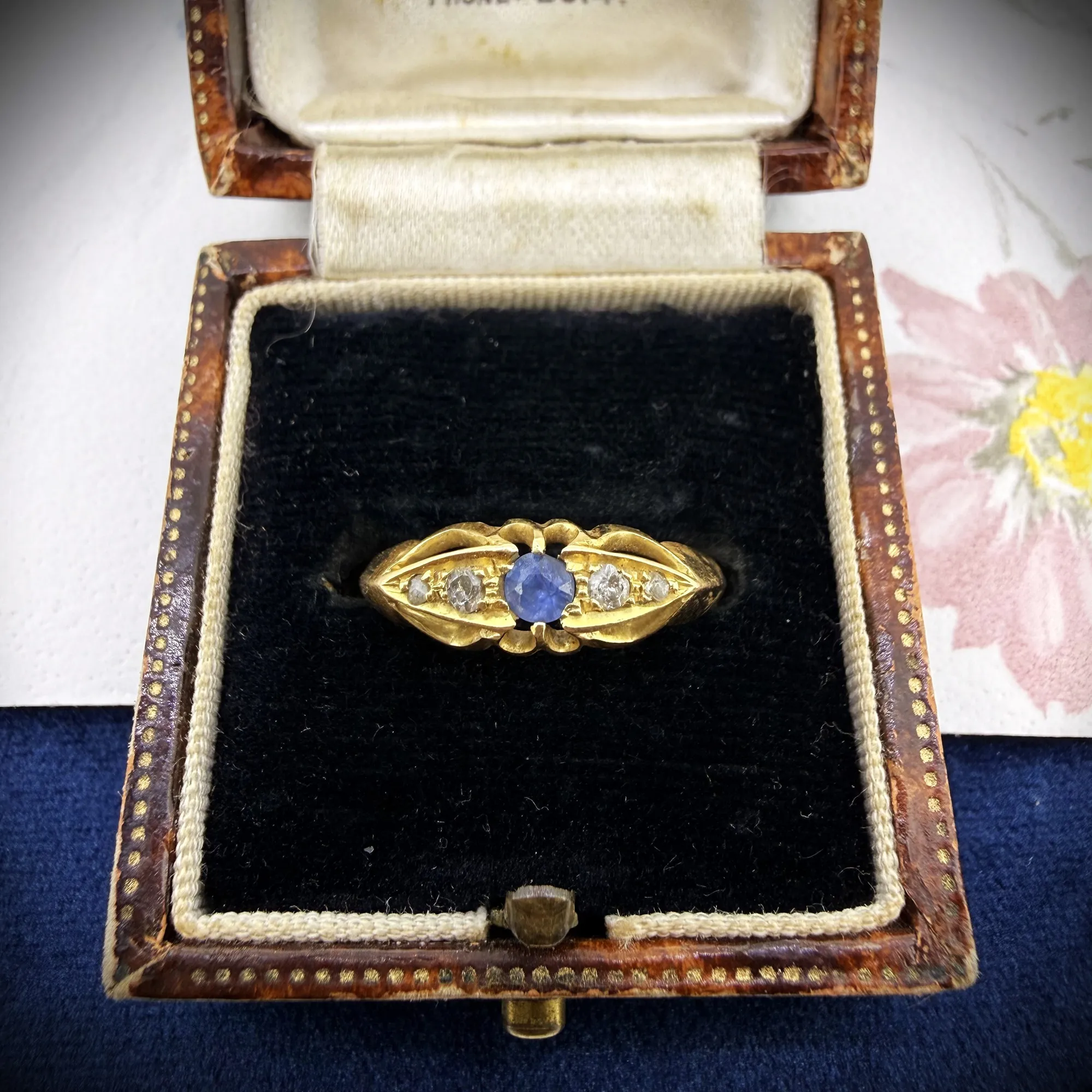 Antique 18ct Gold Sapphire and Diamond Ring