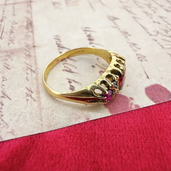 Birmingham 1938! 18ct Yellow Gold Antique Ruby and Diamond Boat Ring — image 7