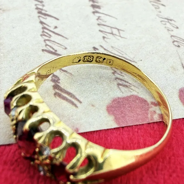 Birmingham 1938! 18ct Yellow Gold Antique Ruby and Diamond Boat Ring — image 8