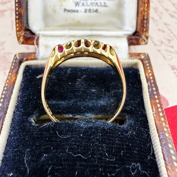 Birmingham 1938! 18ct Yellow Gold Antique Ruby and Diamond Boat Ring — image 9