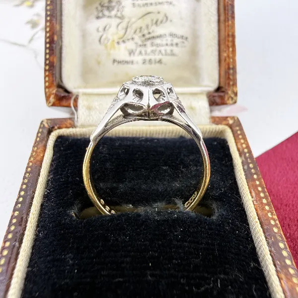 Birmingham 1992! Vintage 18ct Gold Diamond Heart Ring — image 9