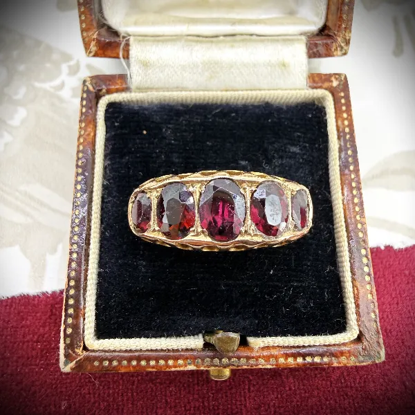 Chester 1916! Antique Edwardian 9ct Rose Gold Five Stone Garnet Ring