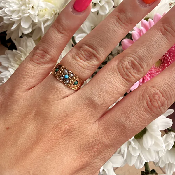 Birmingham 1883! Victorian 9ct Yellow Gold Turquoise and Pearl Ring — image 11