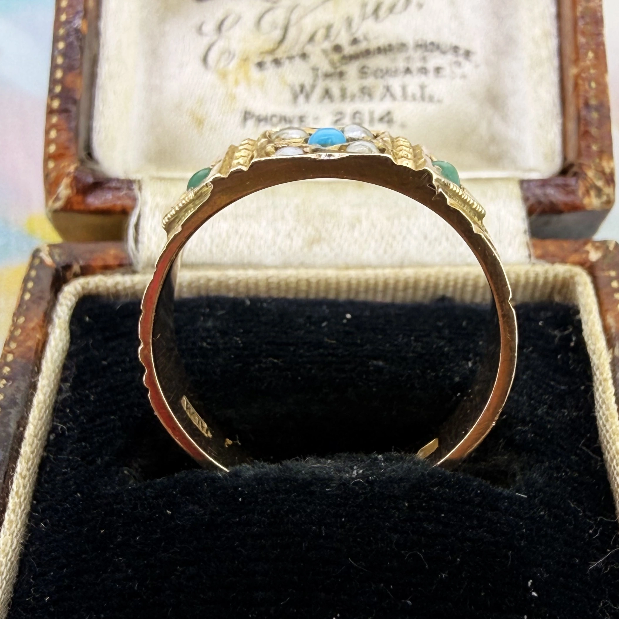 Birmingham 1883! Victorian 9ct Yellow Gold Turquoise and Pearl Ring — image 9